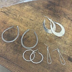 4 pair of 925 earrings